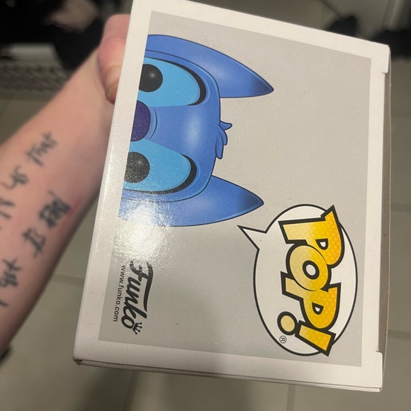 Vampire Stitch Funko Pop NWT - Picture 3 of 4